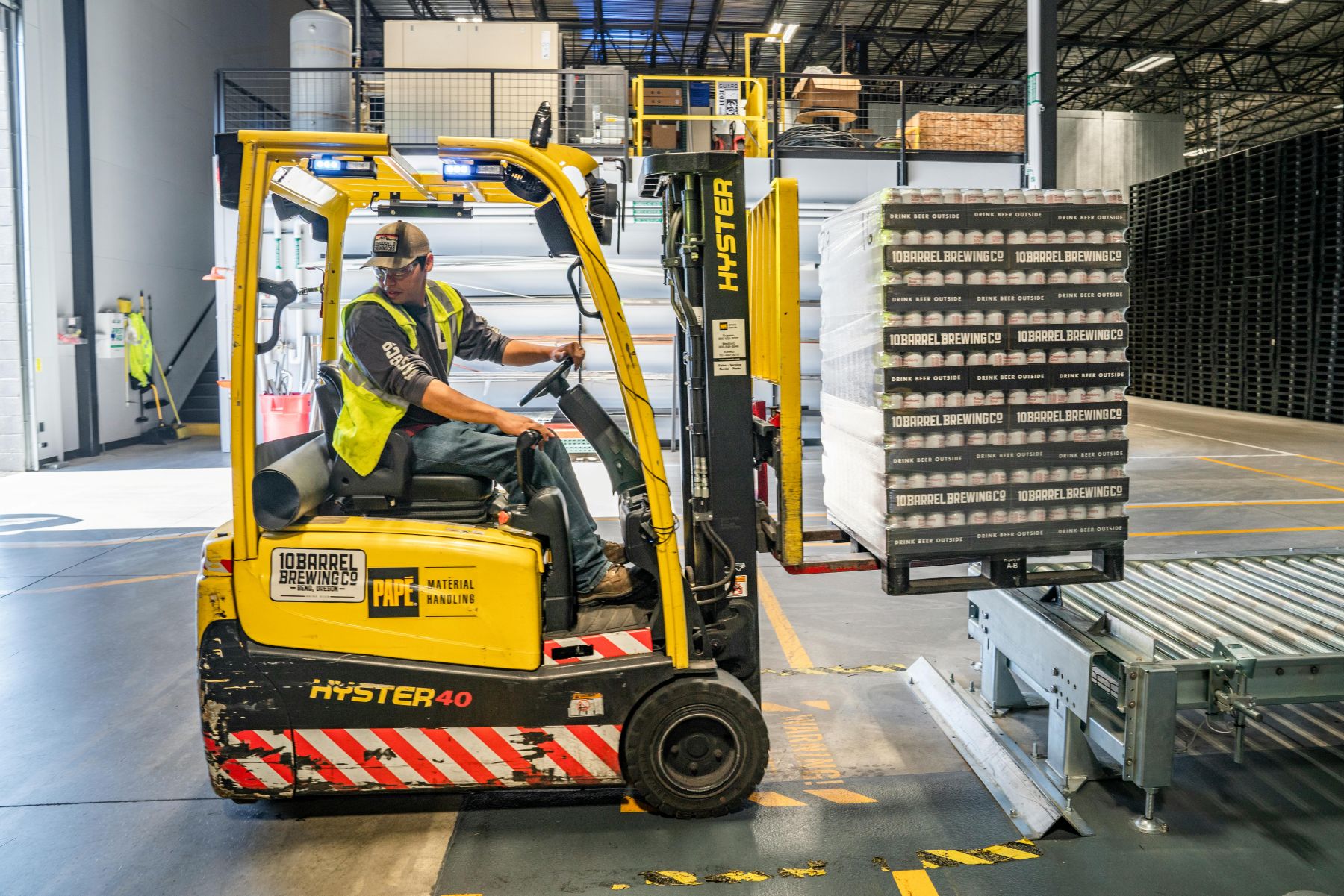 How Electronic Labels Transform Warehouse Label Systems