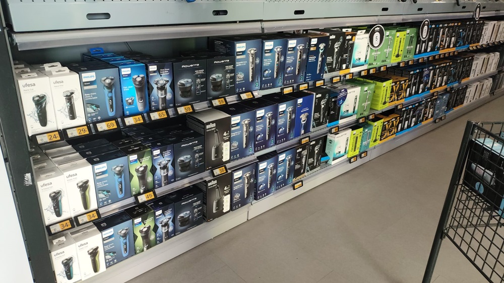 Electronic shelves neatly display product prices