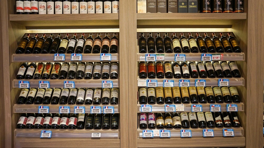digital shelf labels for liquor